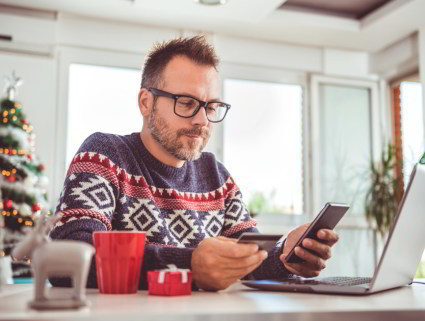10 Christmas email examples that made us merry - featured image